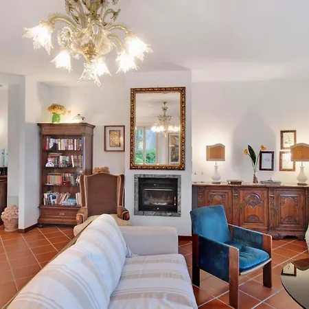 Apartment Sofia Varenna